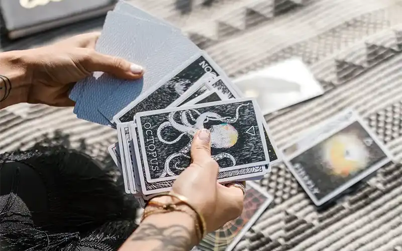 How to Choose a Psychic Reading Site